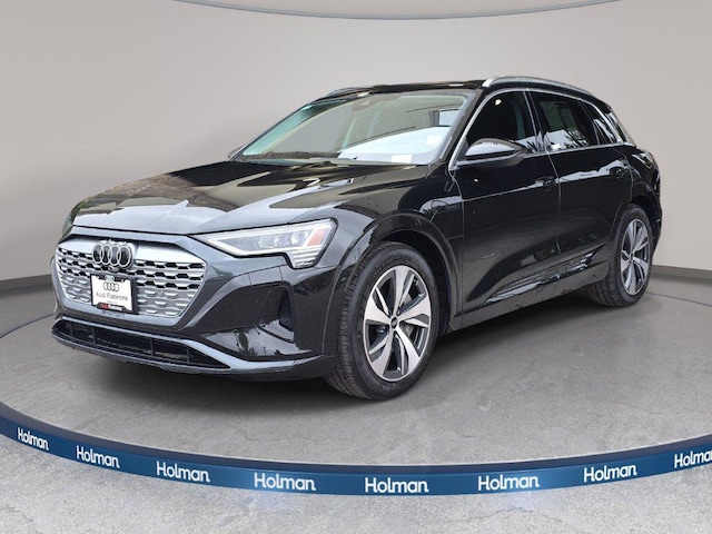2024 Audi Q8 e-tron