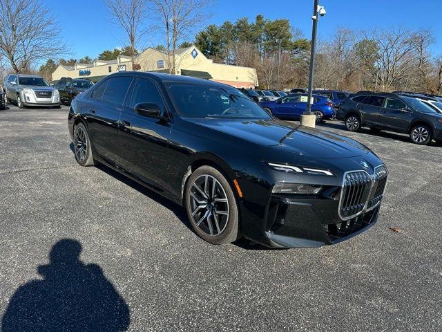 2024 BMW 740i
