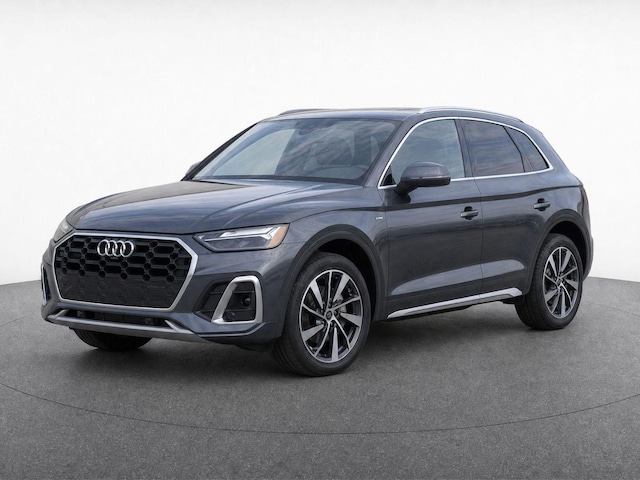 Photo of 2023 Audi Q5