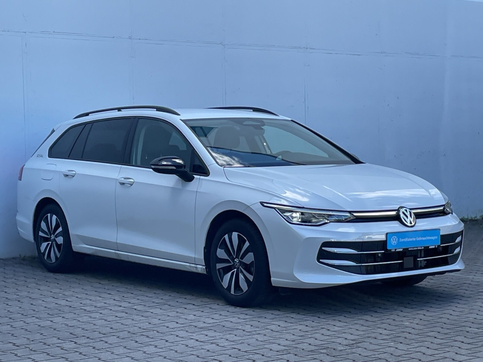 Volkswagen Golf Variant – Bild 2