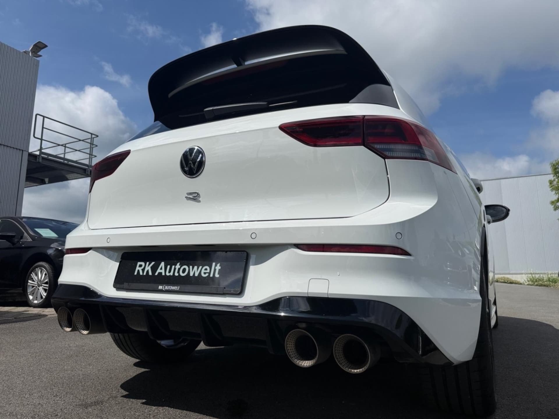 Volkswagen Golf R