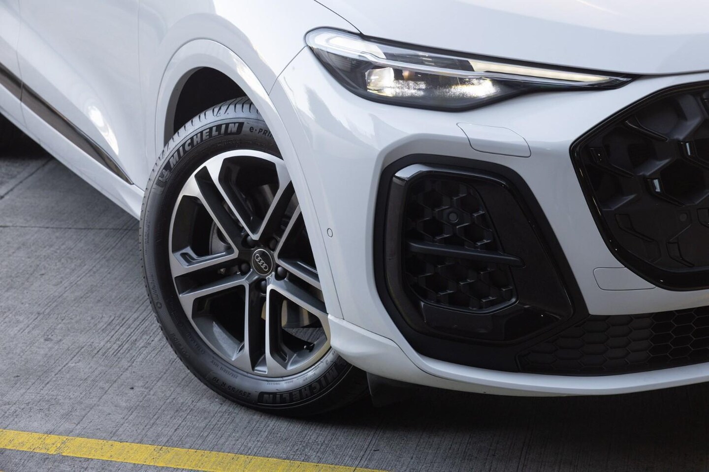 Image about Audi Q5 SUV TFSI 150 kW