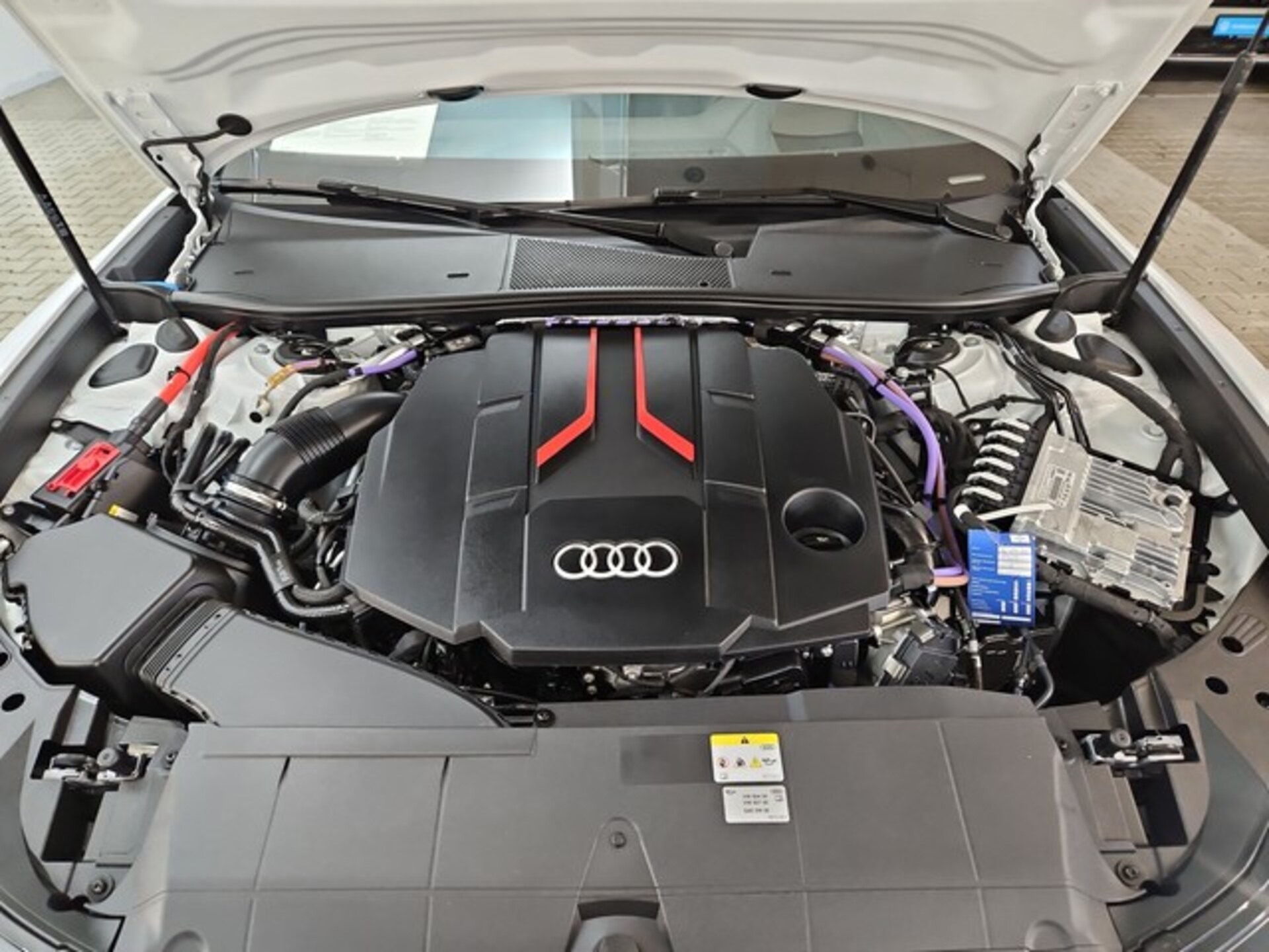 Audi S6 Avant