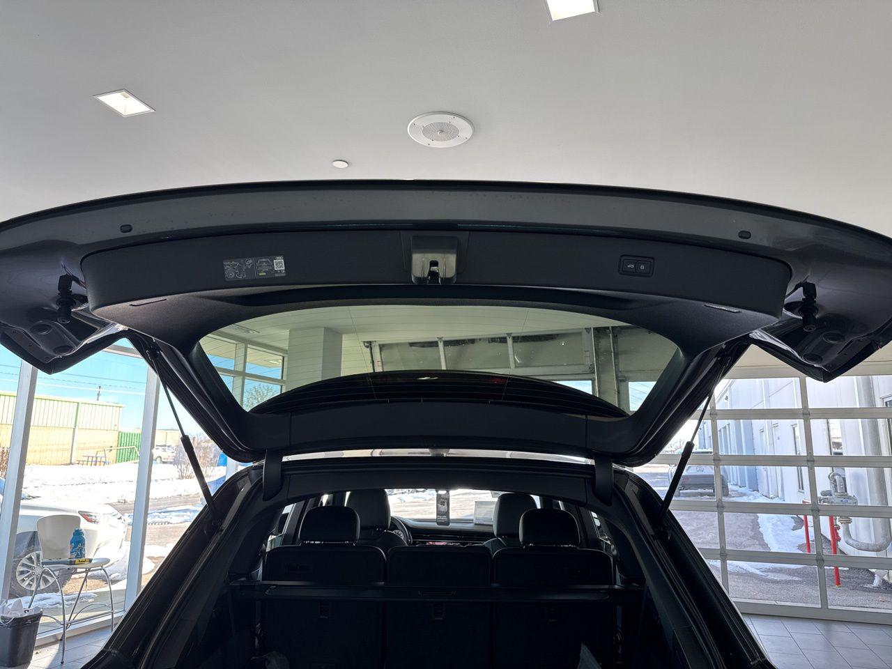 2026 Audi Q7 Premium - Photo 10