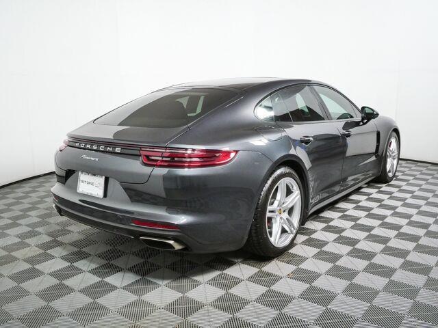 2019 Porsche Panamera