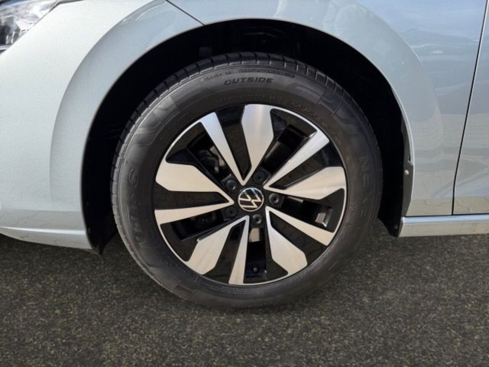 Volkswagen Golf Variant – Bild 14