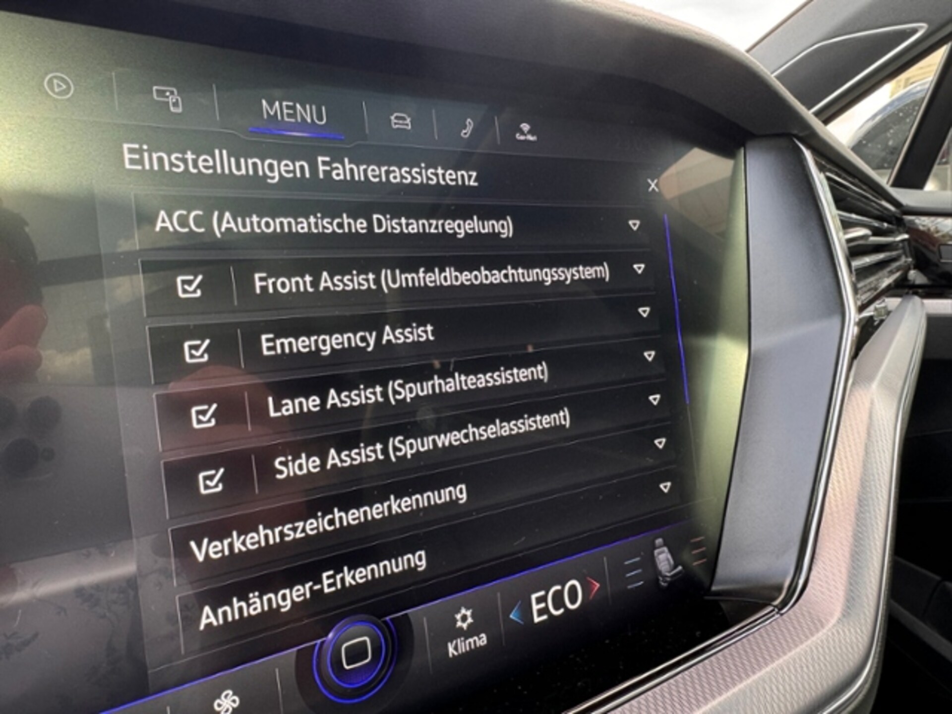 Volkswagen Touareg R-Line