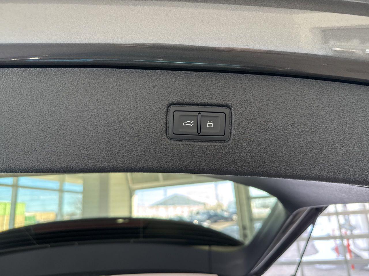 2026 Audi Q7 Premium - Photo 11