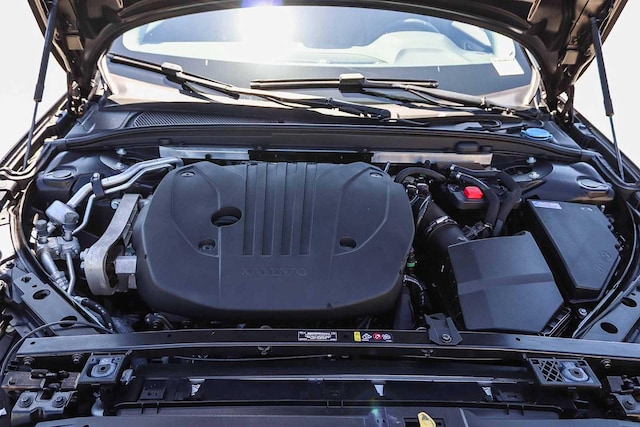 2023 Volvo V60 Cross Country Plus - Photo 34