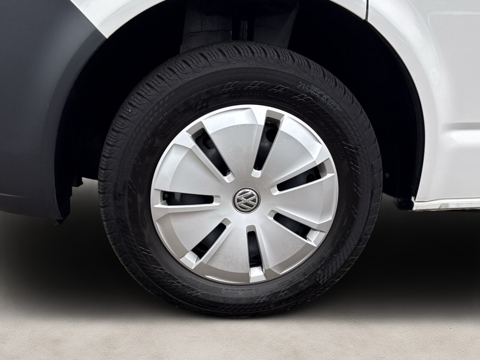 Volkswagen T6.1 Transporter Kasten kurzer Radstand – Bild 7