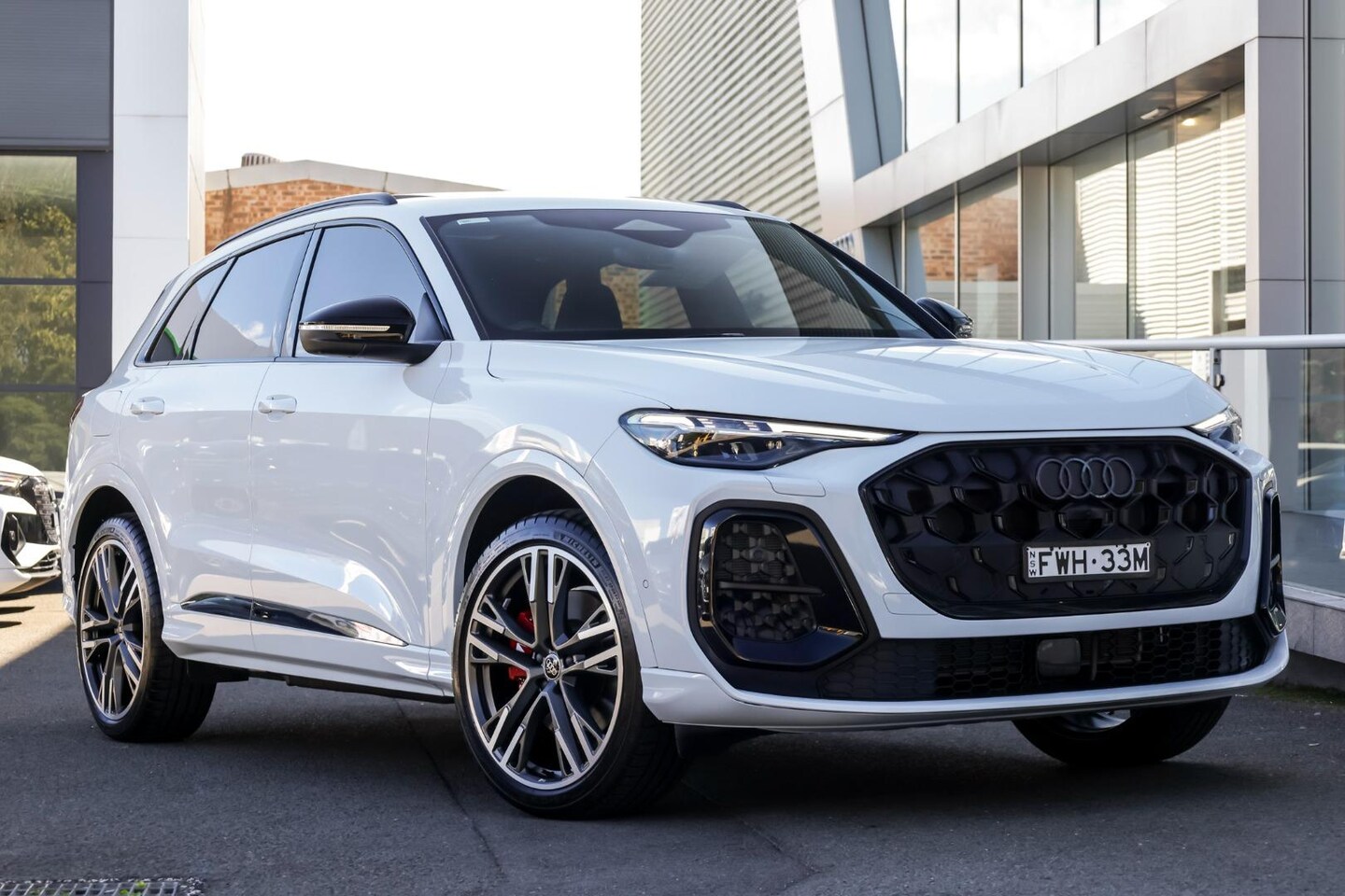 Image about Audi SQ5 SUV TFSI 270 kW edition one