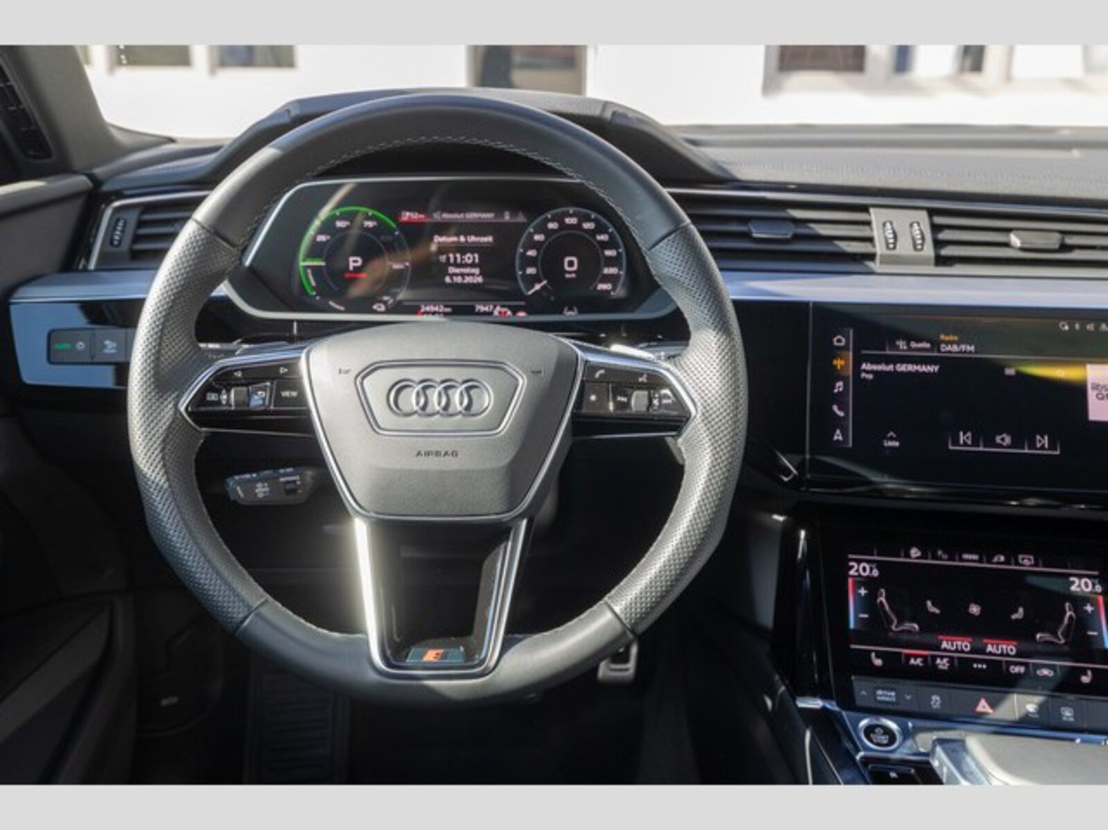 Audi Q8 e-tron – Bild 11