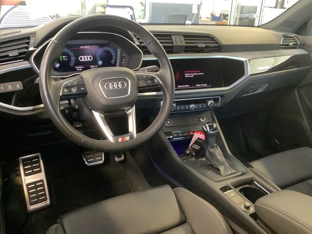 Image about Audi Q3 Sportback TFSI e 45 TFSI e S tronic