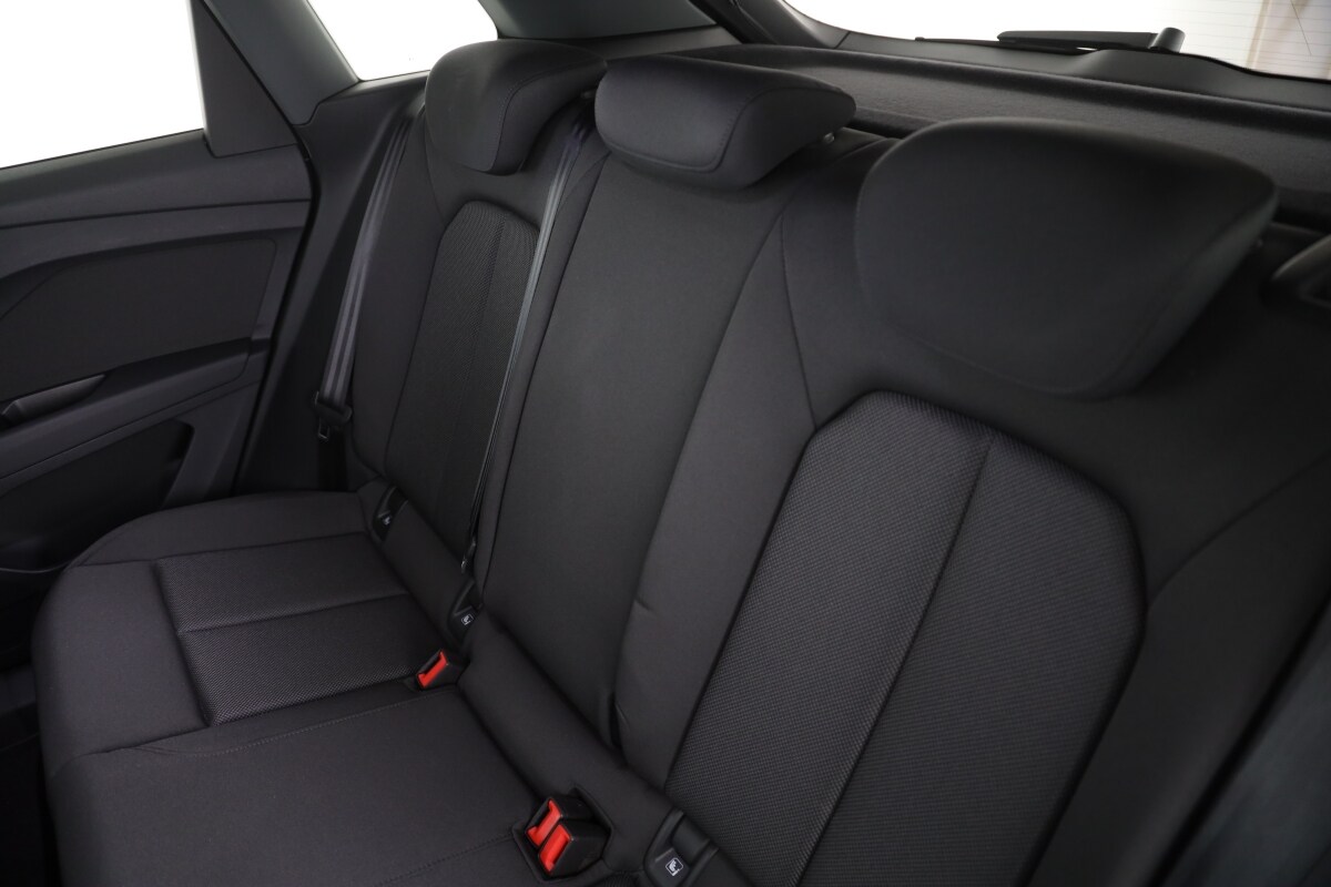 Image about Audi Q4 e-tron 40 e-tron
