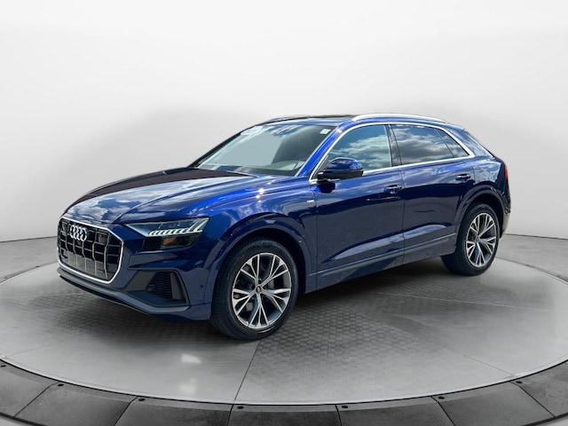 2021 Audi Q8