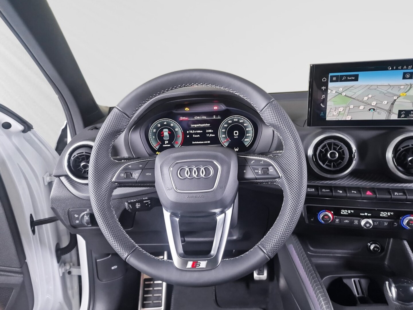 Bild über Audi Q2 S line 35 TFSI S tronic - für weitere Informationen kontaktieren Sie den Audi Partner