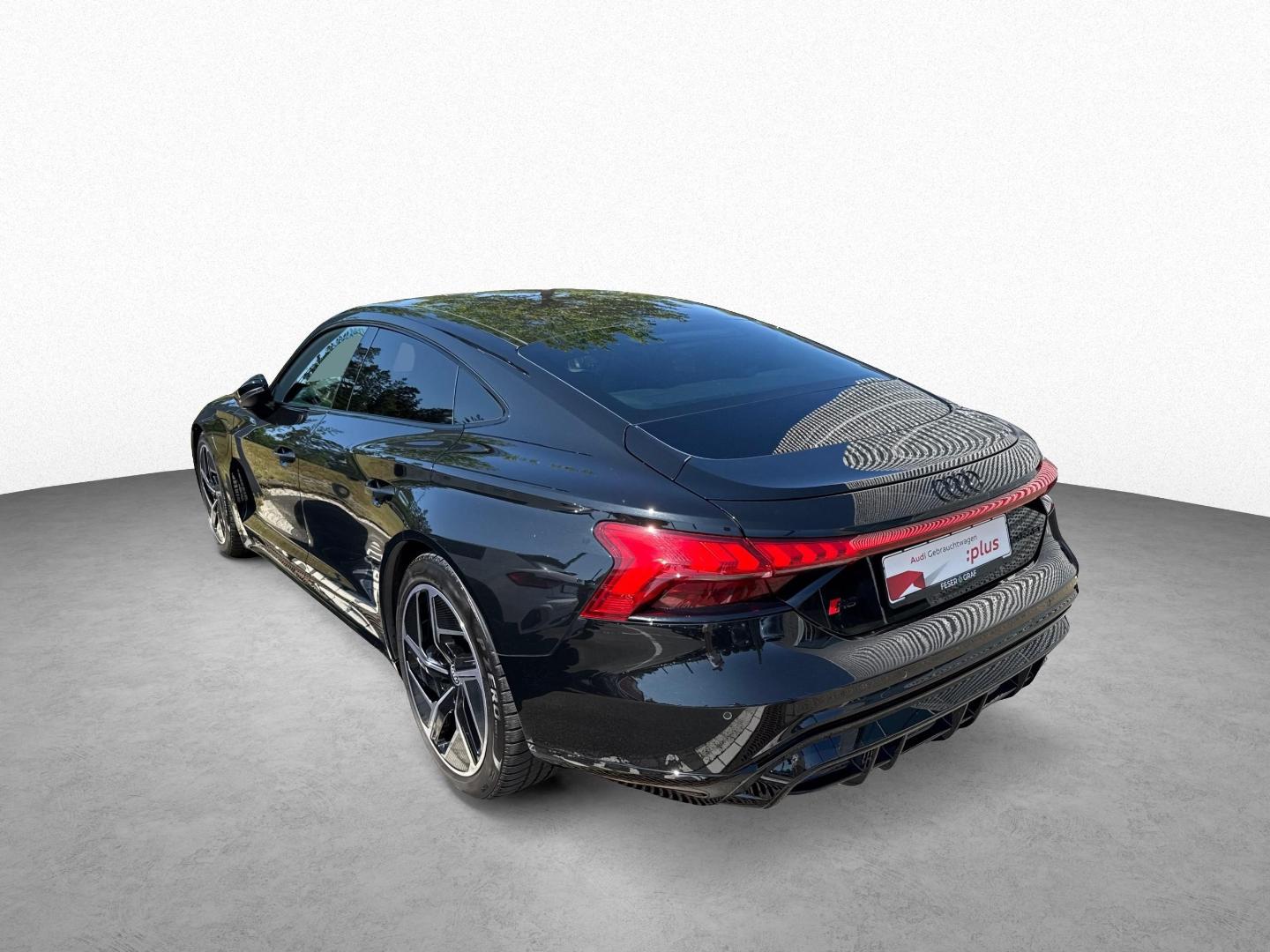 Image about Audi RS e-tron GT e-tron quattro