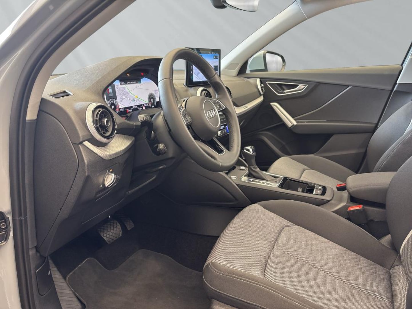 Bild über Audi Q2 S line 35 TFSI S tronic - für weitere Informationen kontaktieren Sie den Audi Partner