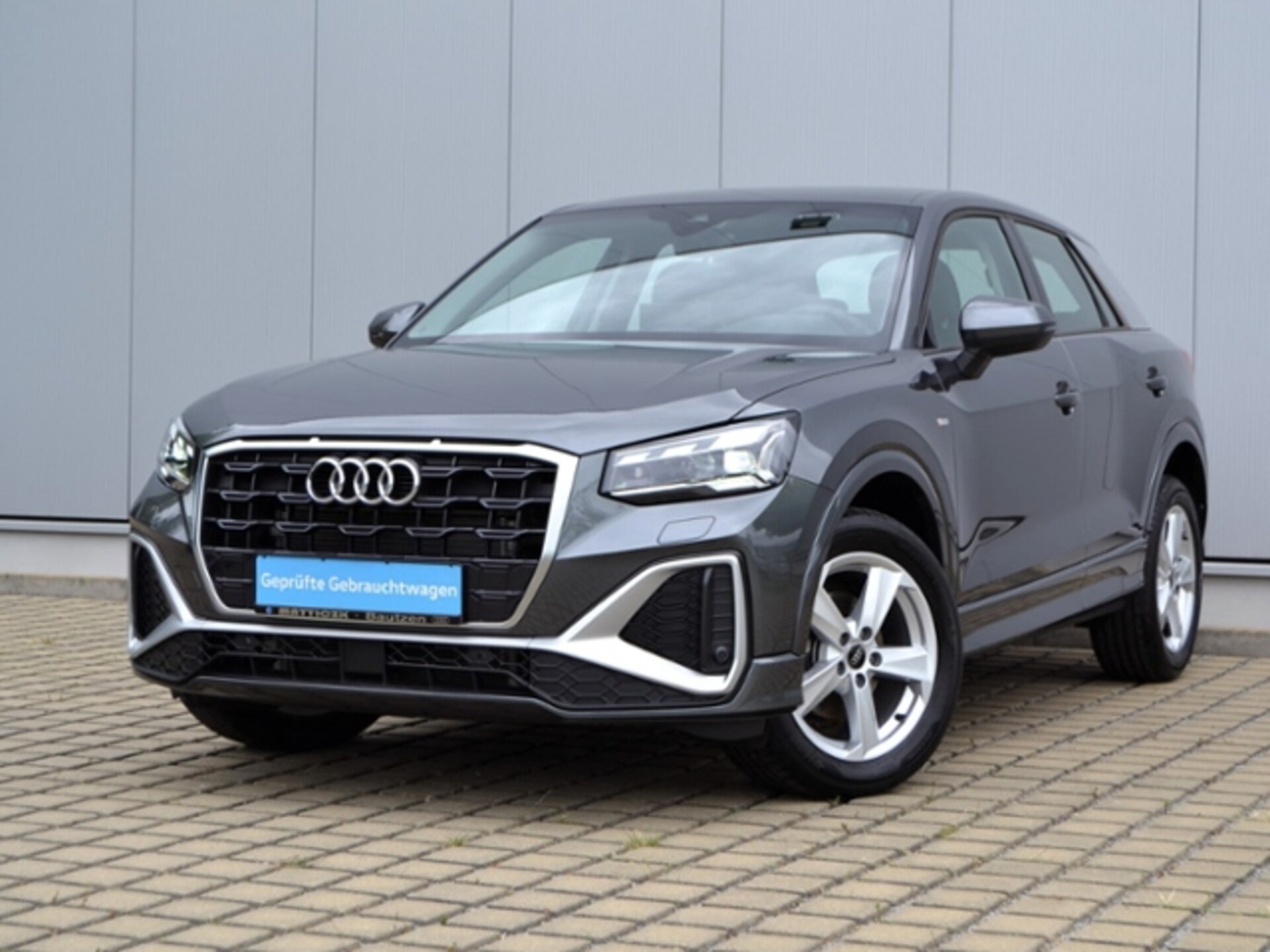 Audi Q2 S line