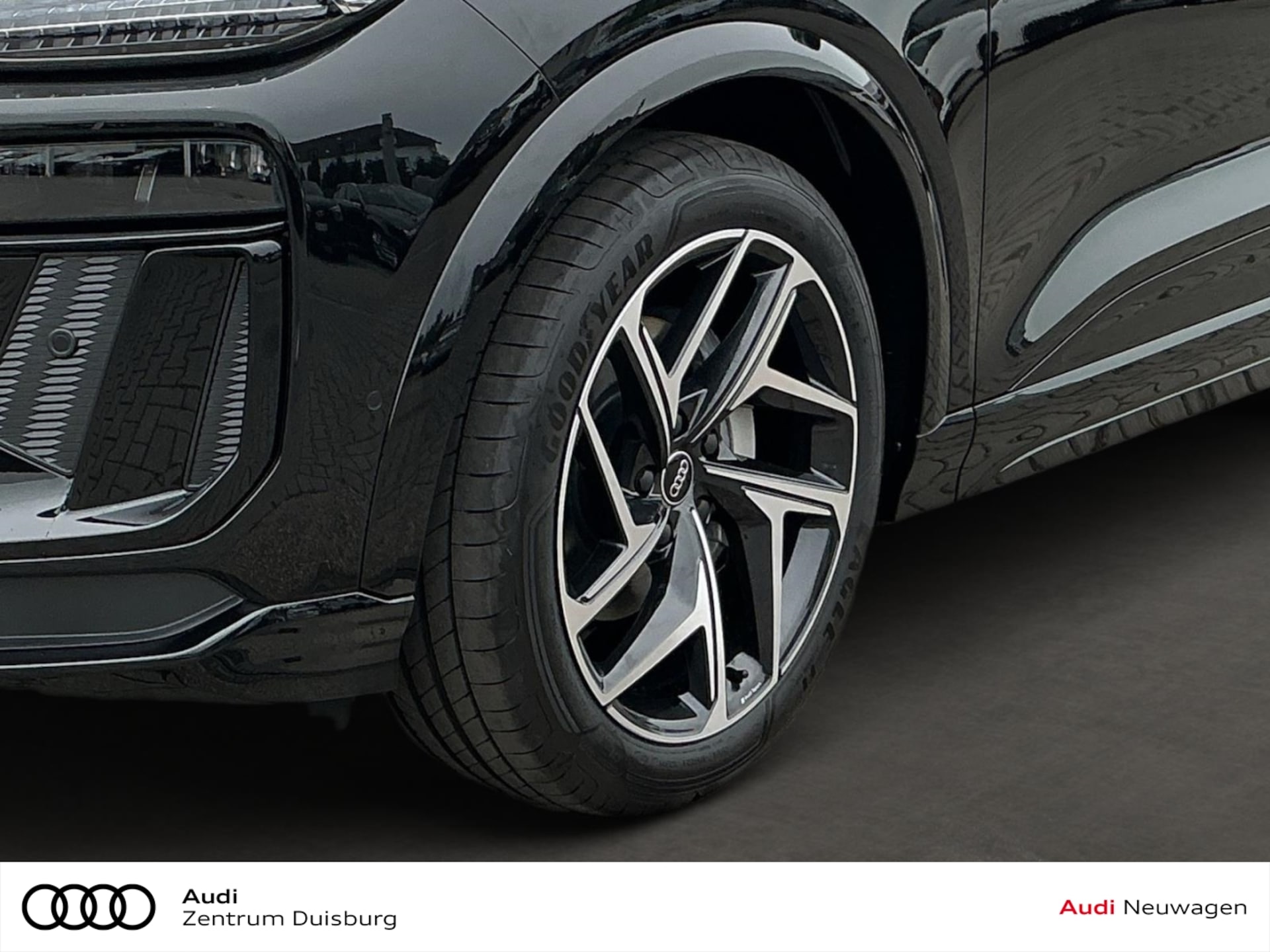 Audi Q6 SUV e-tron