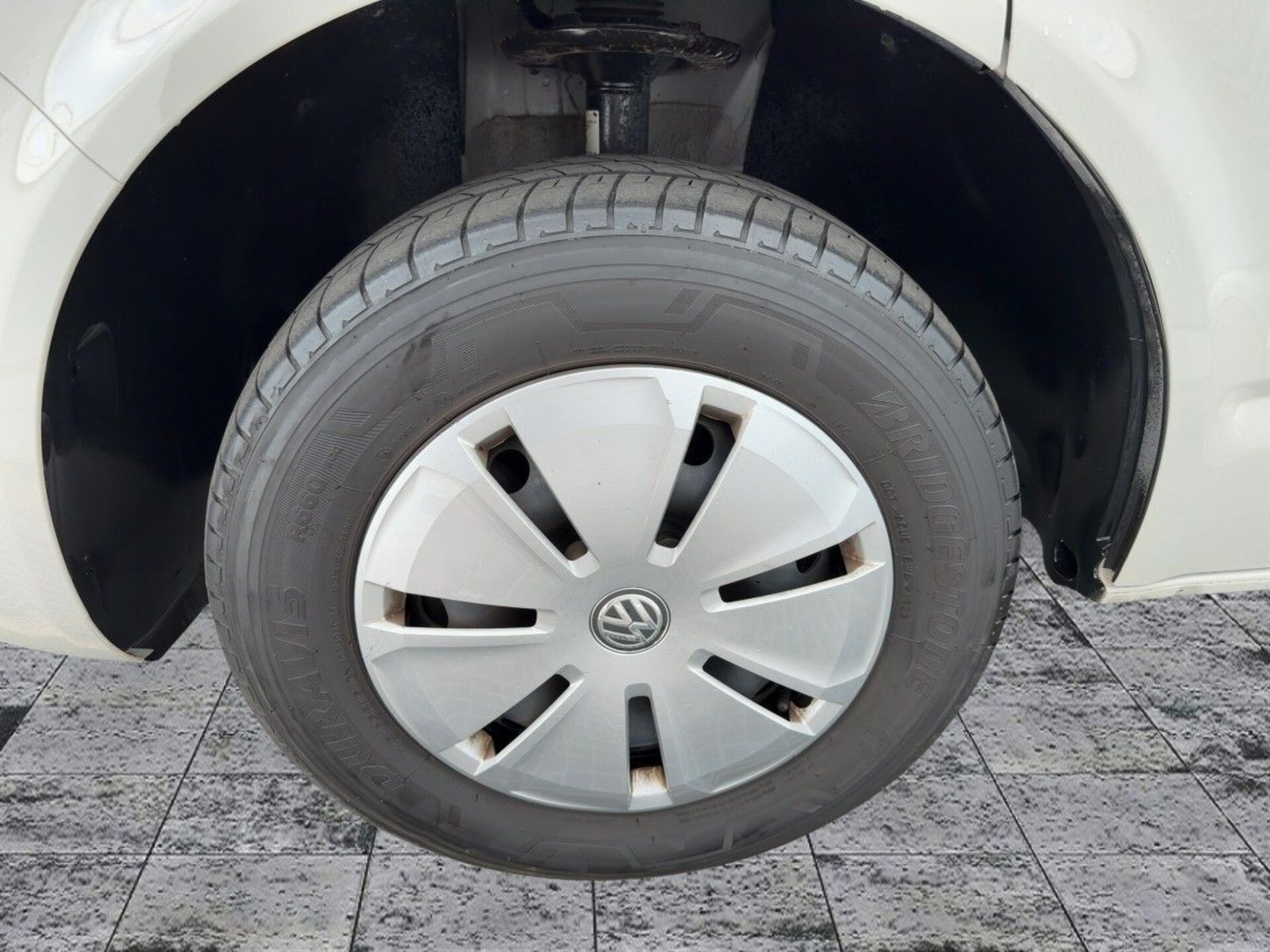 Volkswagen T6.1 Transporter Kombi kurzer Radstand