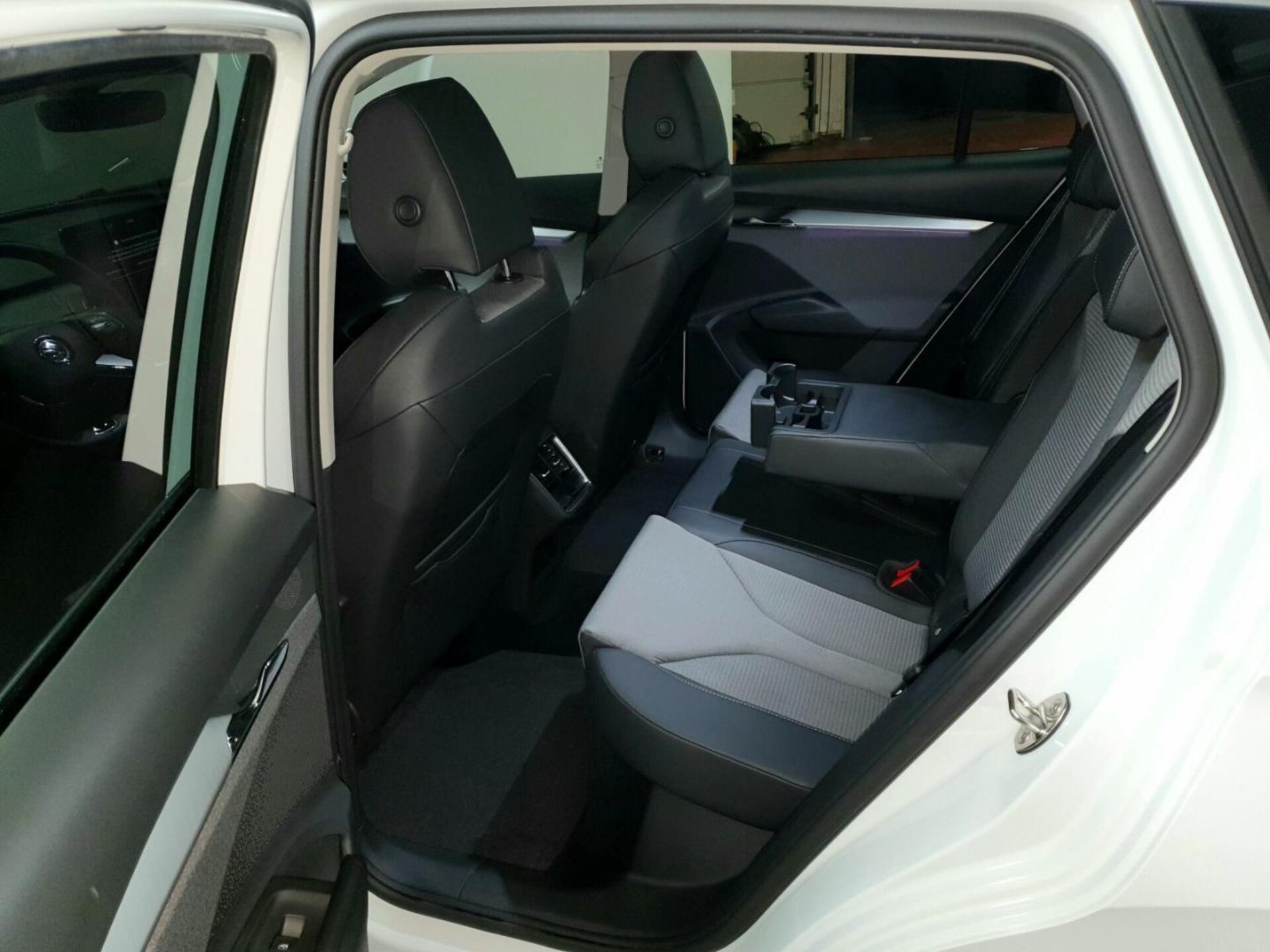 Skoda Enyaq 80X