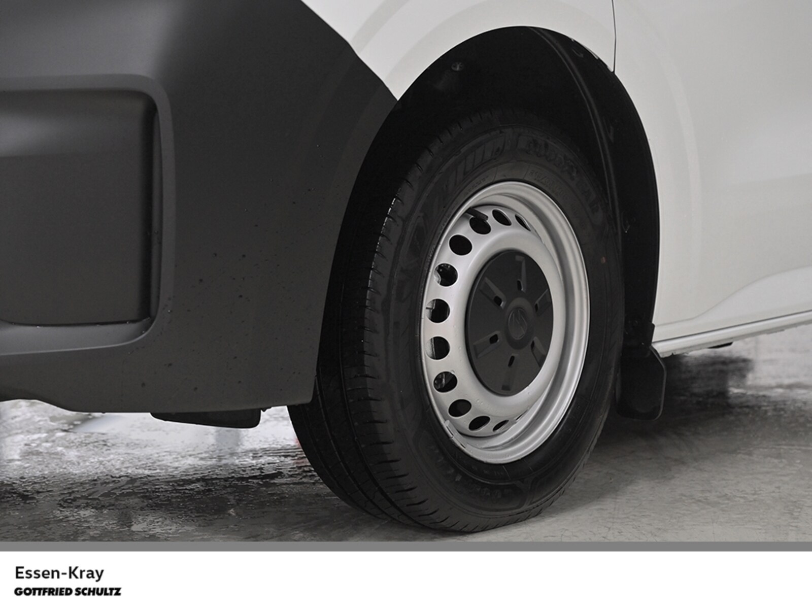 Volkswagen Transporter Kombi kurzer Radstand – Bild 6