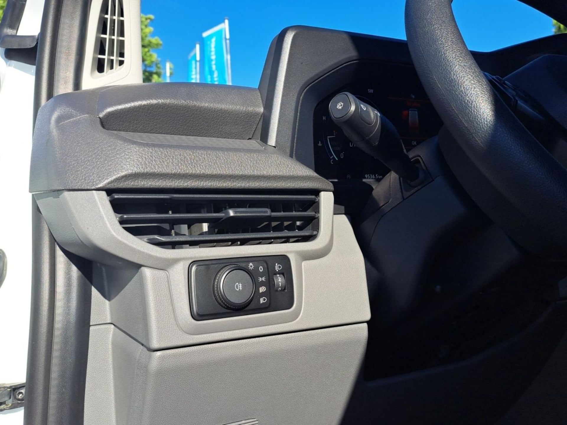 Volkswagen Transporter Kasten kurzer Radstand