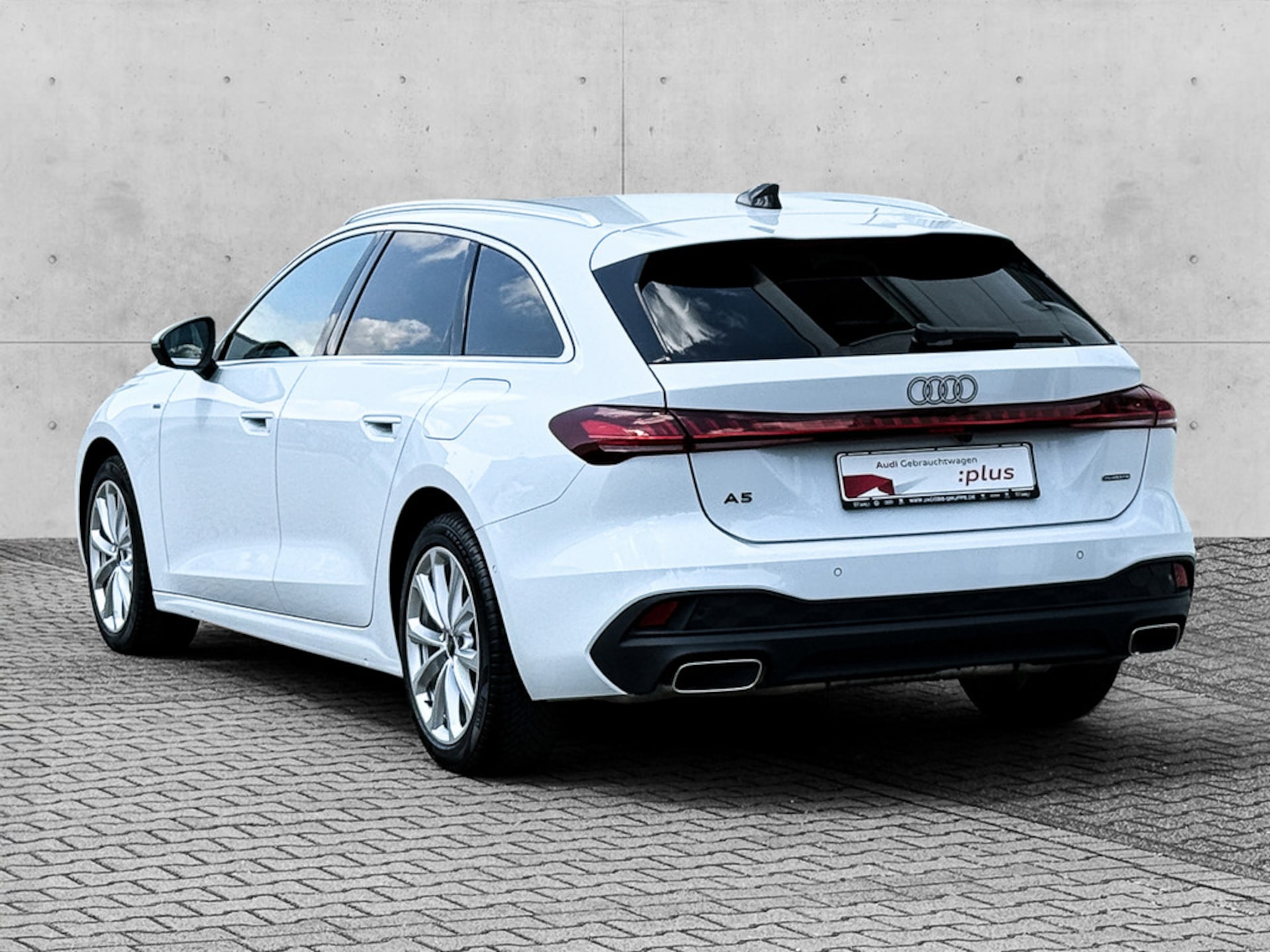 Audi A5 Avant e-hybrid