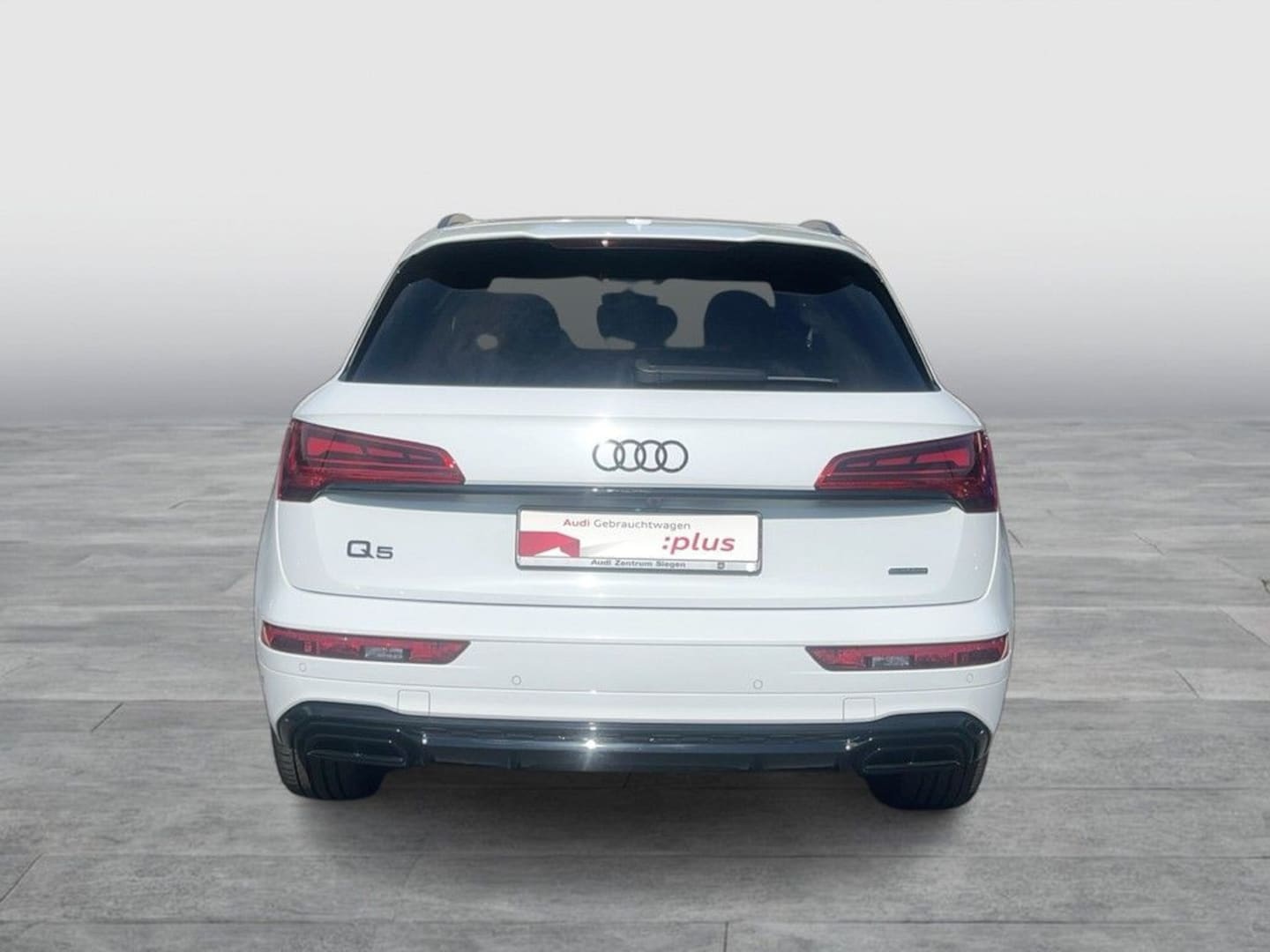 Bild über Audi Q5 TFSI e S line business 50 TFSI e quattro S tronic - für weitere Informationen kontaktieren Sie den Audi Partner