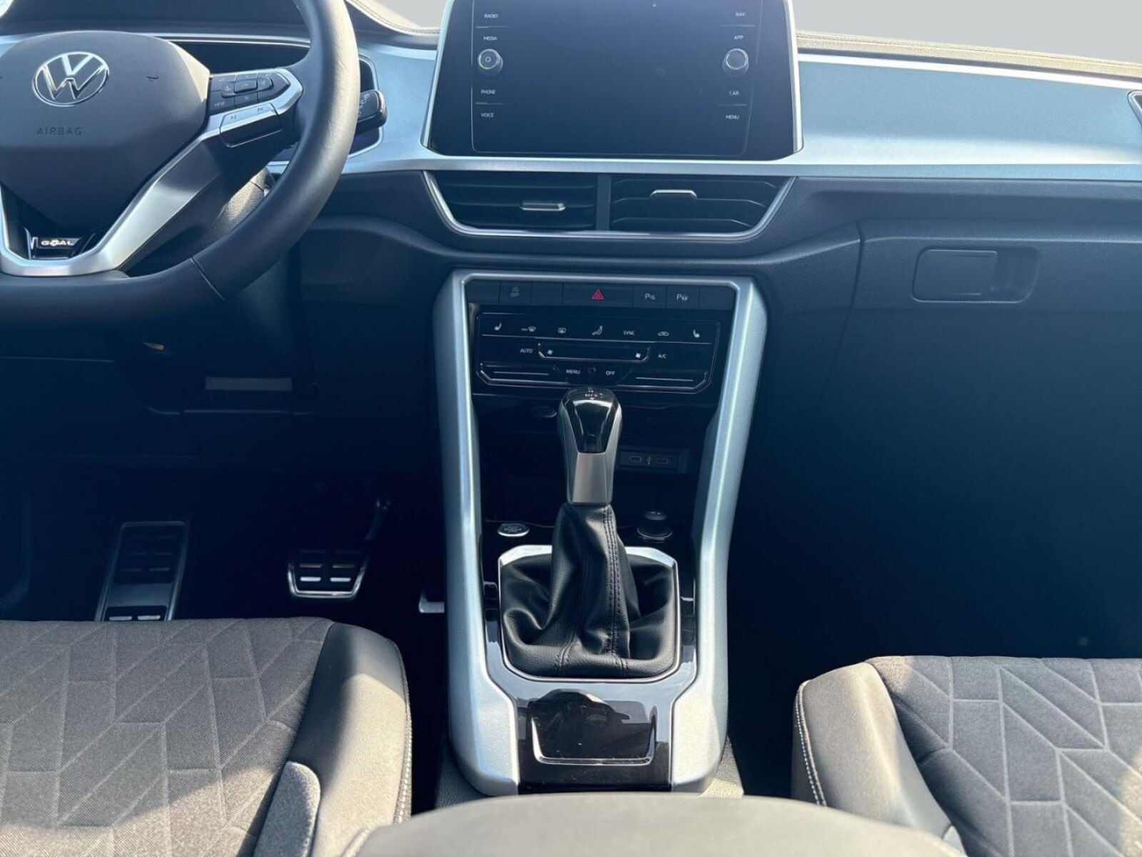 Volkswagen T-Roc – Bild 14