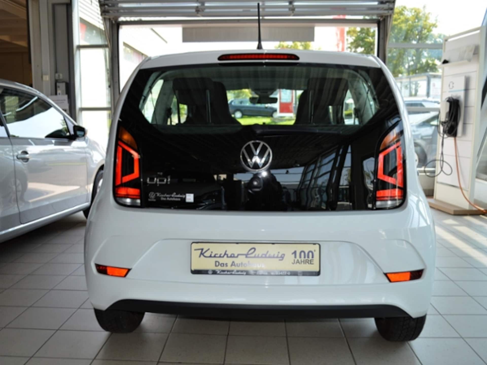 Volkswagen up!