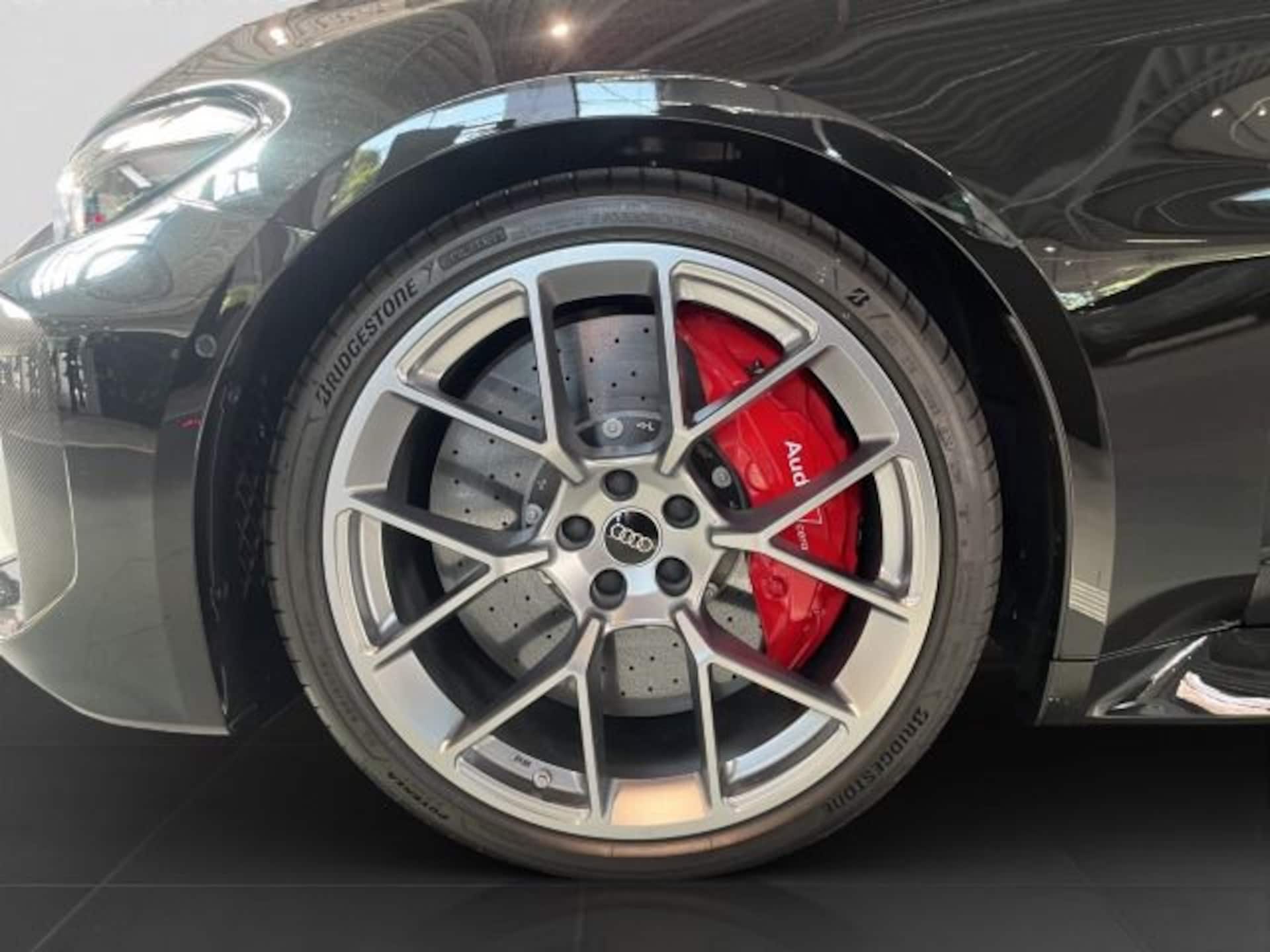 Audi RS 5 Avant