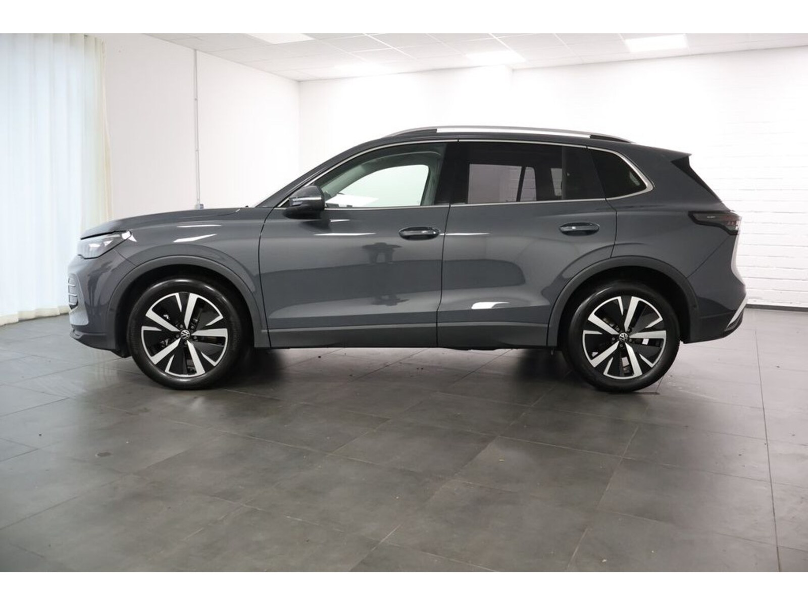 Volkswagen Tiguan – Bild 7