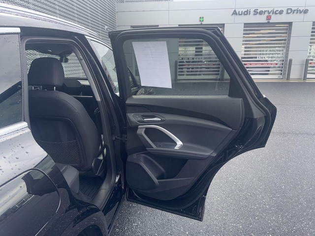 2025 Audi New Q5 Premium - Photo 9