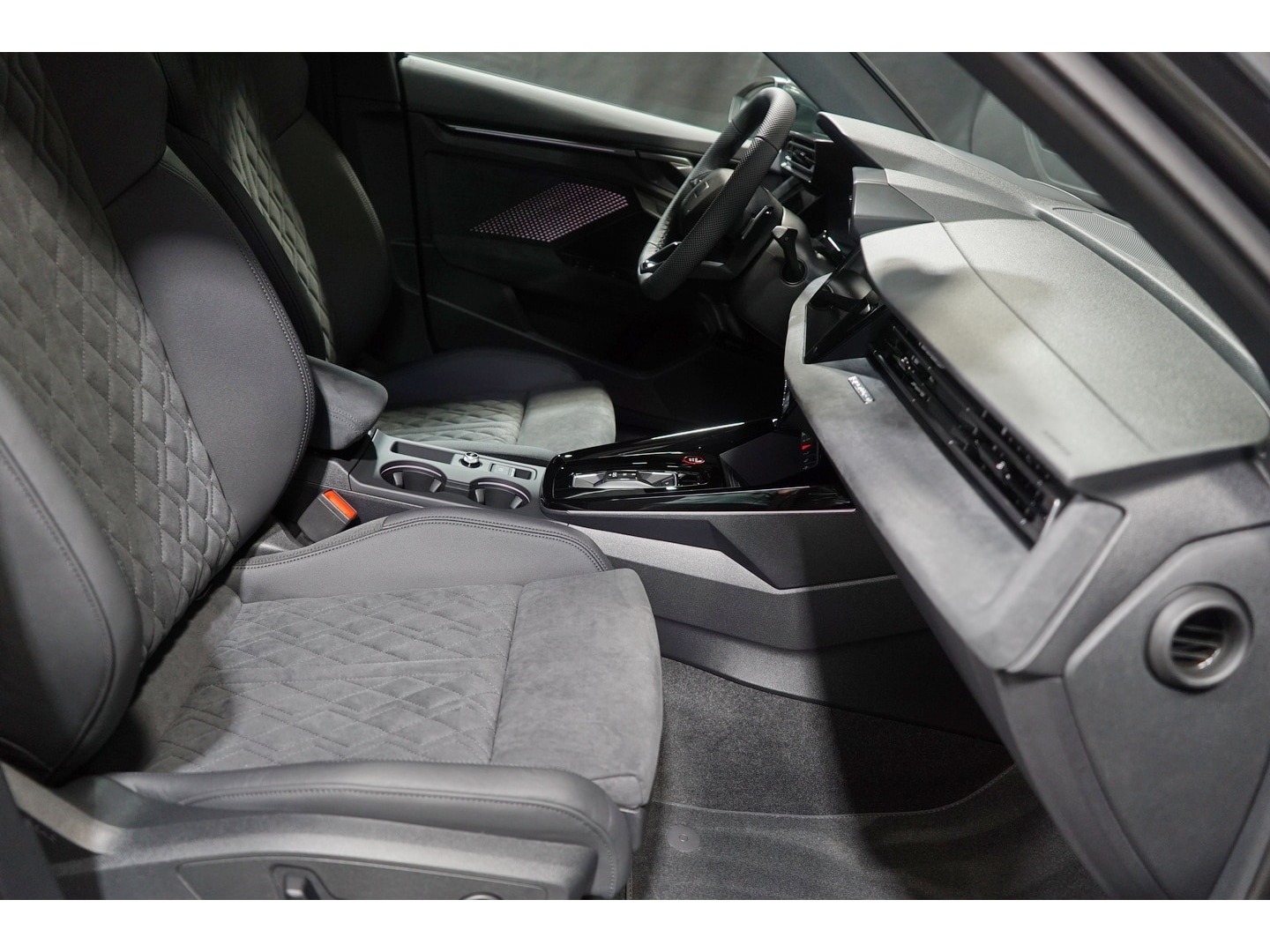 Image about Audi RS 3 Sportback TFSI quattro S tronic