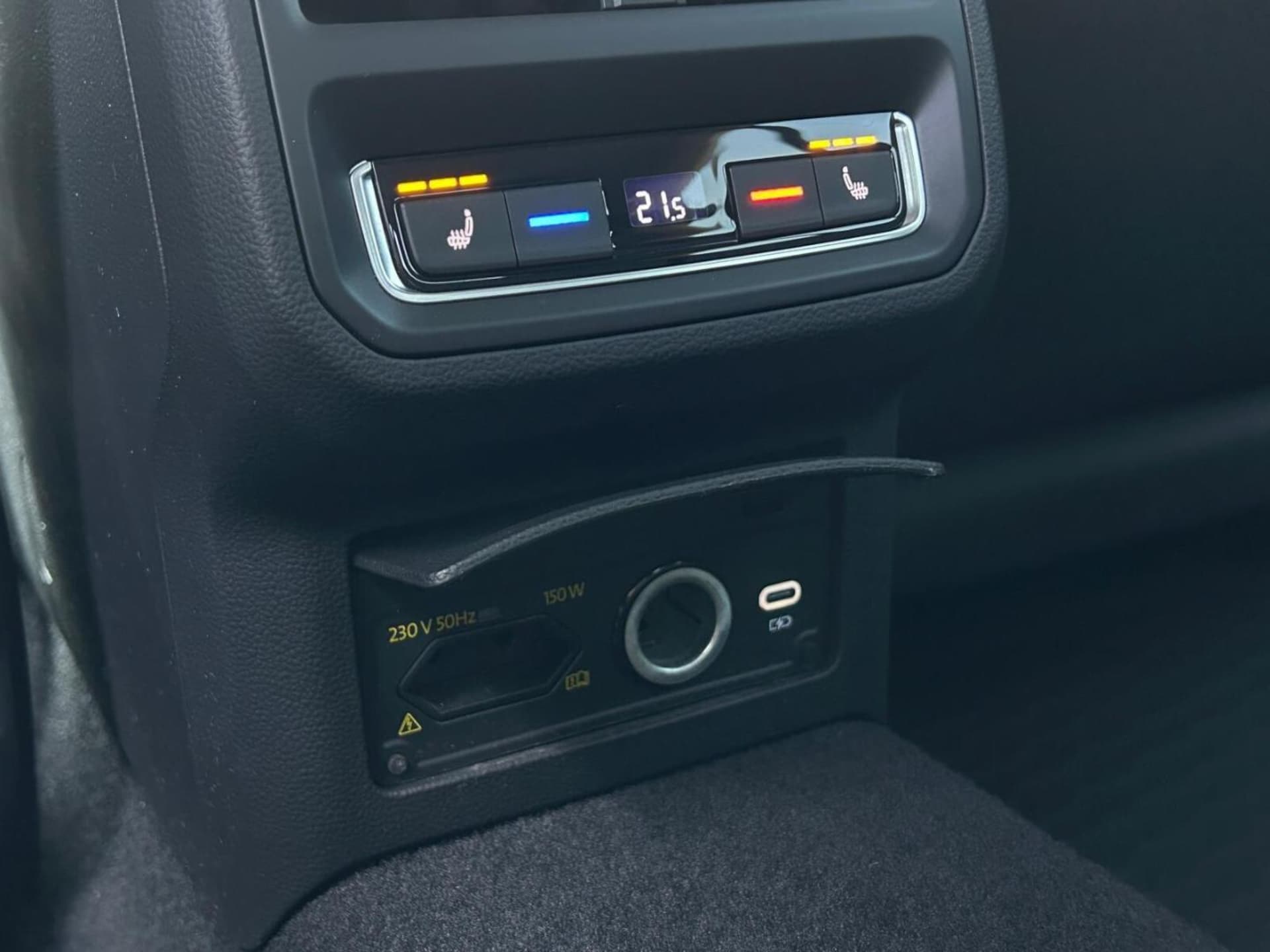Volkswagen Arteon Model bazowy