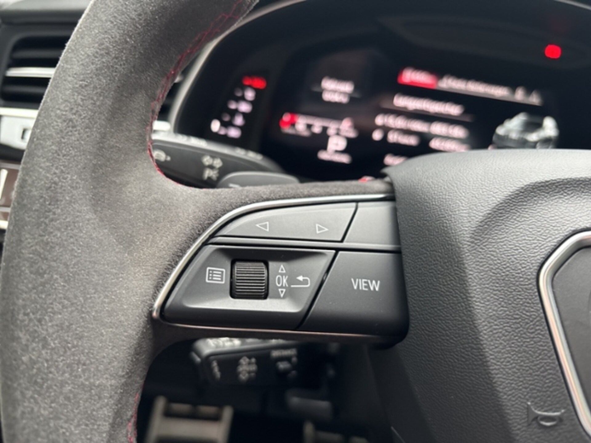 Audi SQ7 SUV