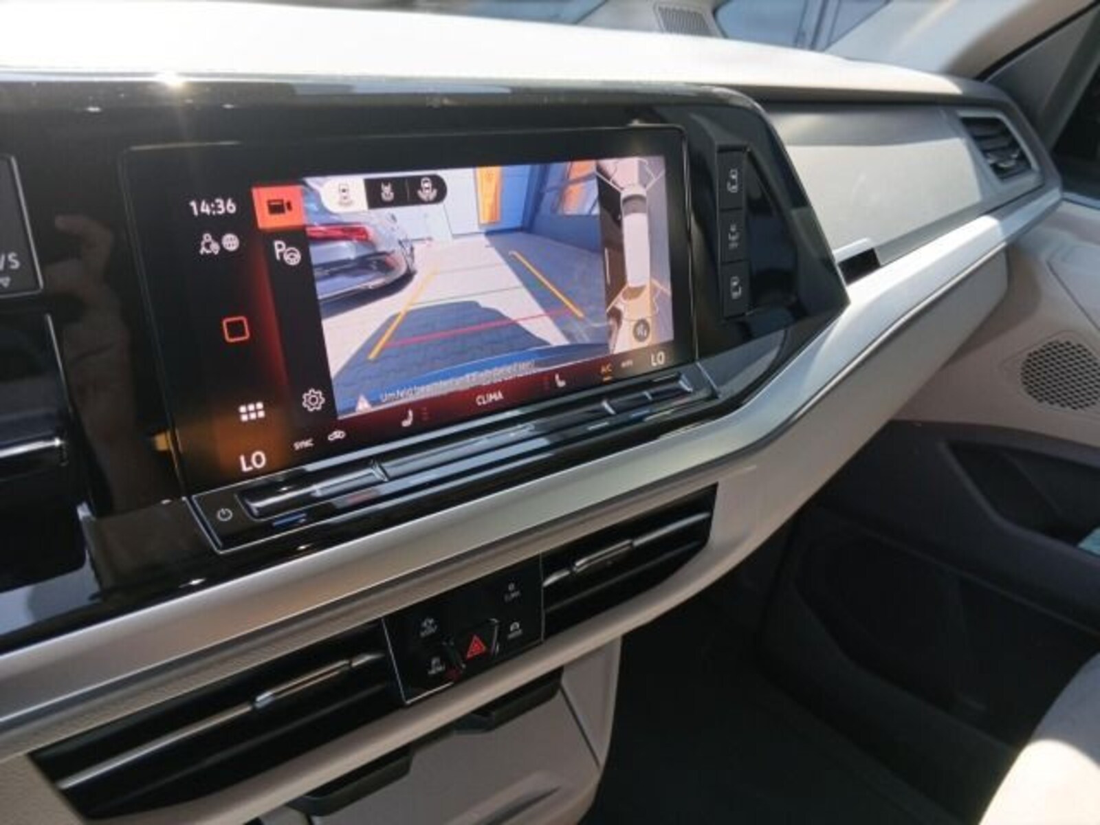Volkswagen Multivan Langversion – Bild 17