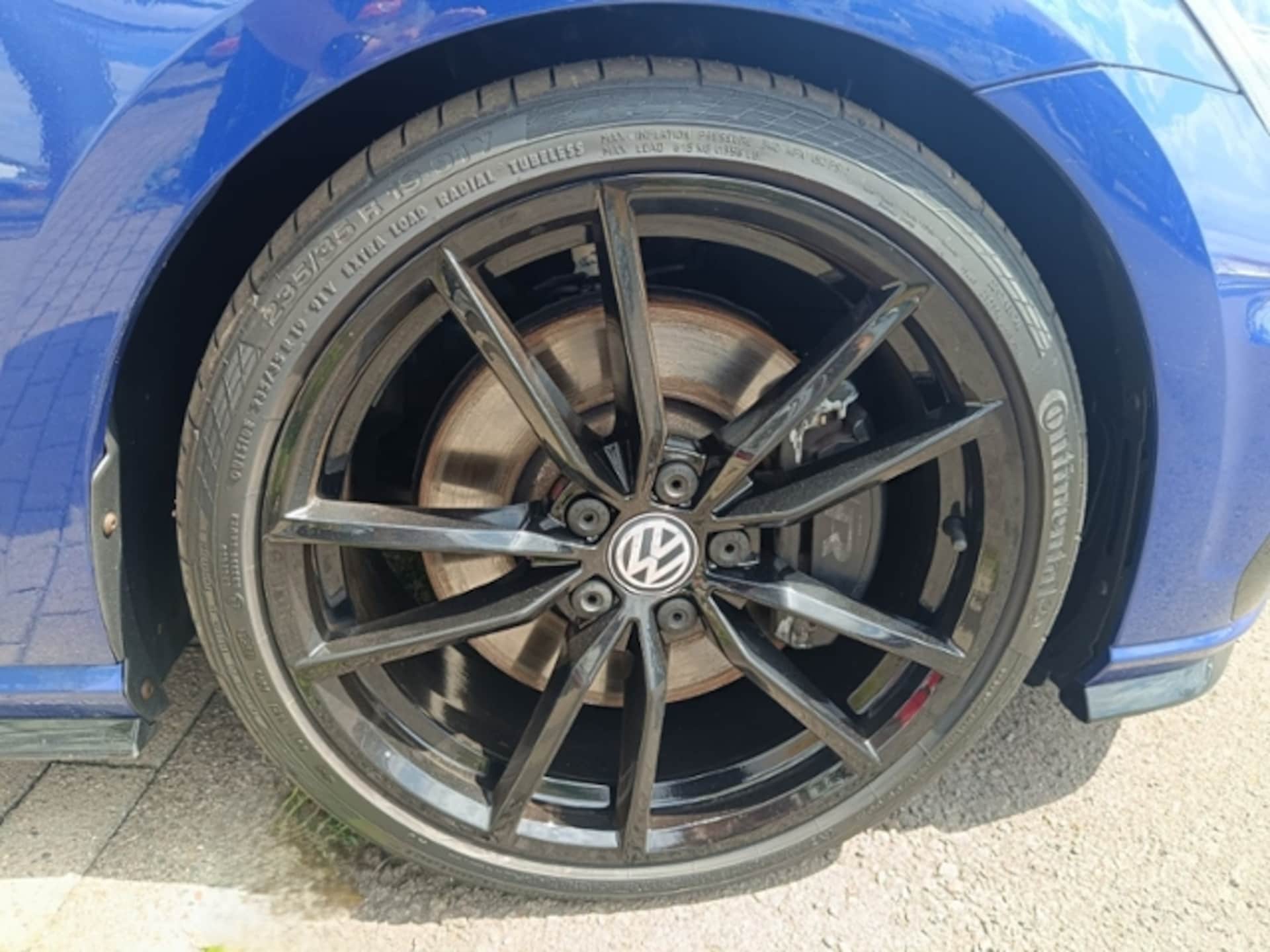 Volkswagen Golf R