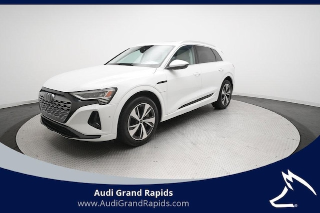 2024 Audi Q8 e-tron