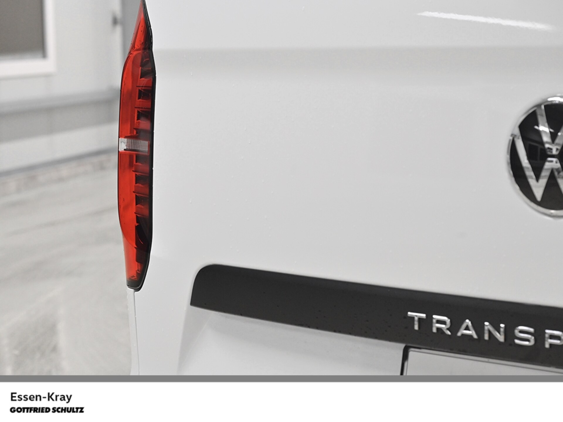 Volkswagen Transporter Kombi kurzer Radstand