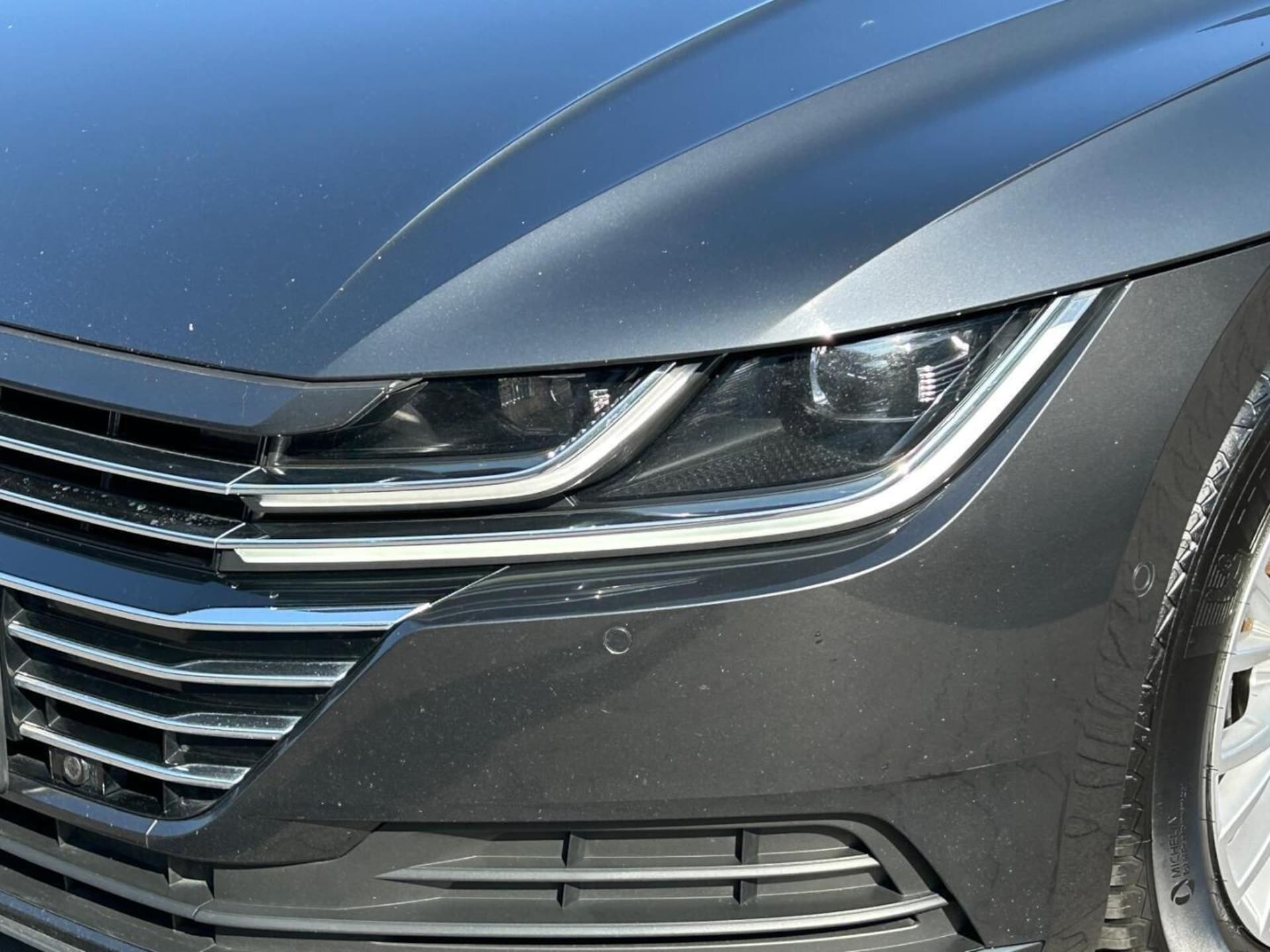 Volkswagen Arteon Model bazowy