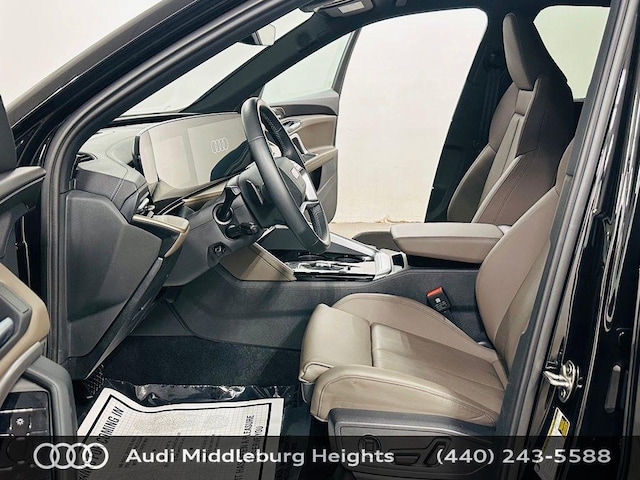 2025 Audi Q5 Premium Plus - Photo 12