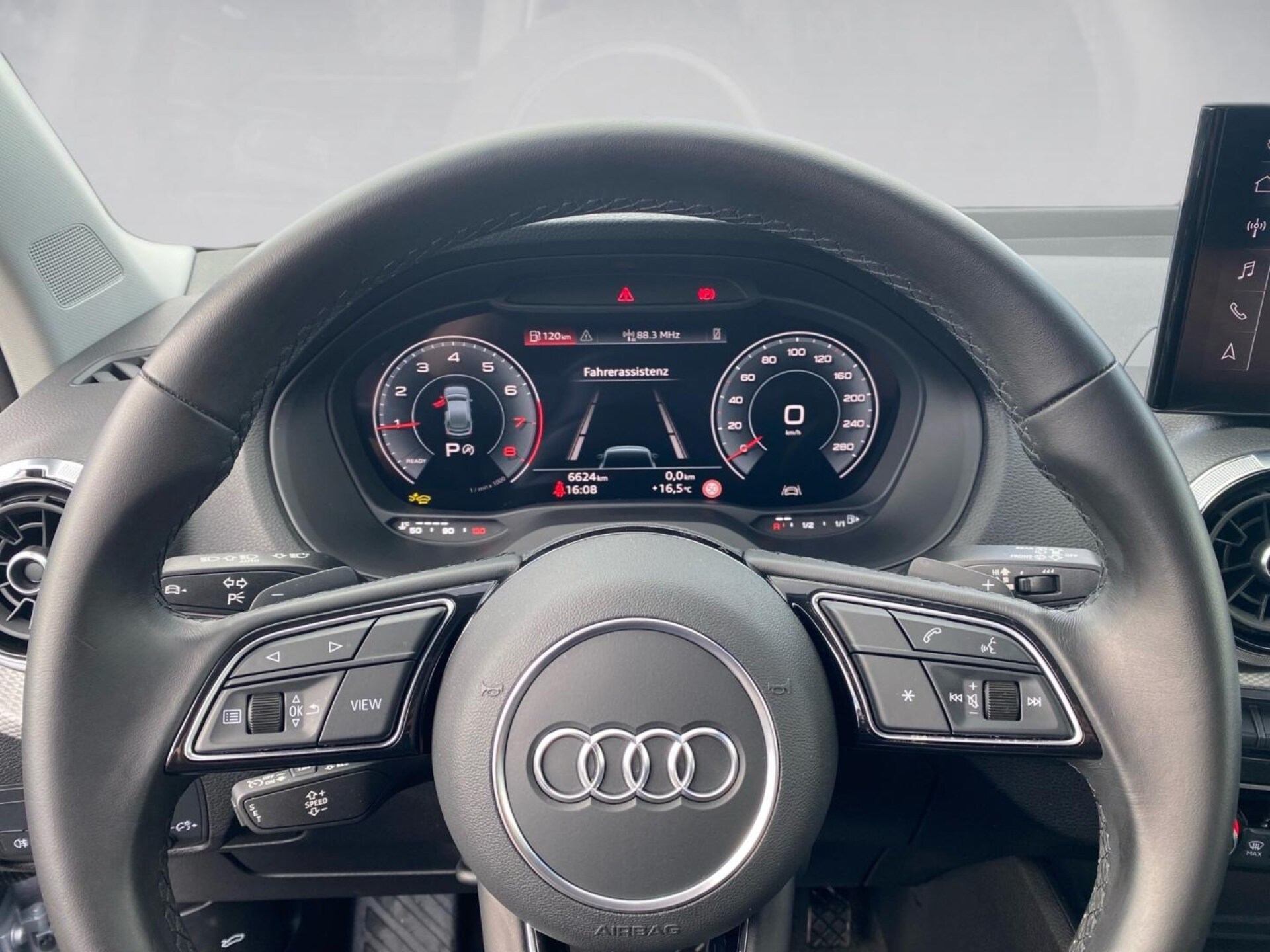 Audi Q2 Advanced