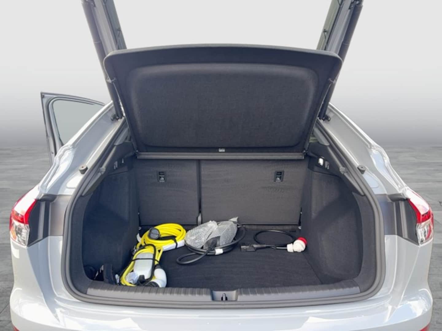 Bild über Audi Q4 Sportback e-tron 40 e-tron - für weitere Informationen kontaktieren Sie den Audi Partner