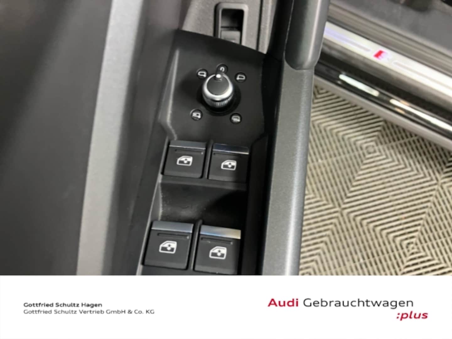 Bild über Audi Q3 Sportback S line 35 TFSI S tronic - für weitere Informationen kontaktieren Sie den Audi Partner