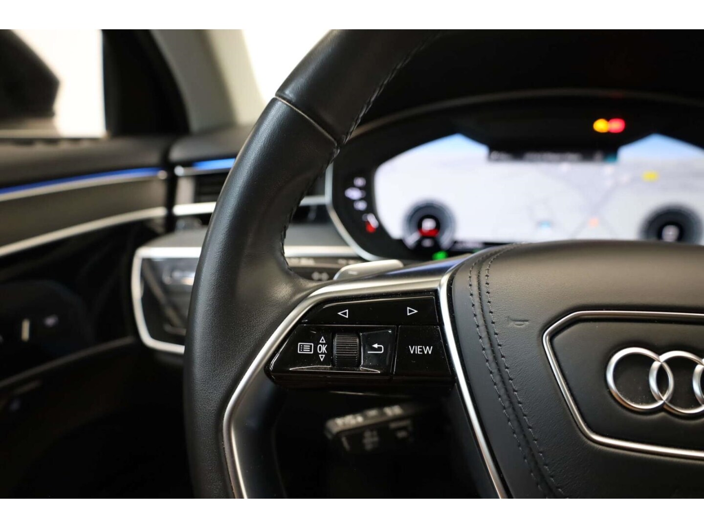 Image about Audi A8 TFSI e 60 TFSI e quattro 330(449) kW(PS) tiptronic