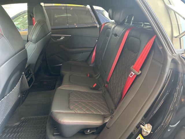 2026 Audi SQ8 Prestige - Photo 8