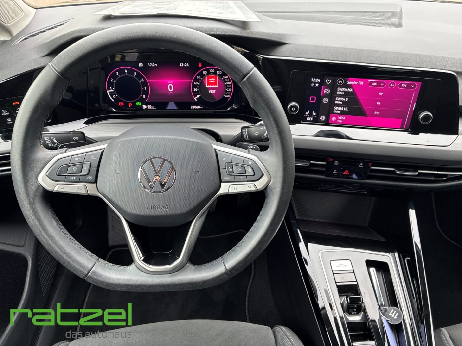 Volkswagen Golf Style